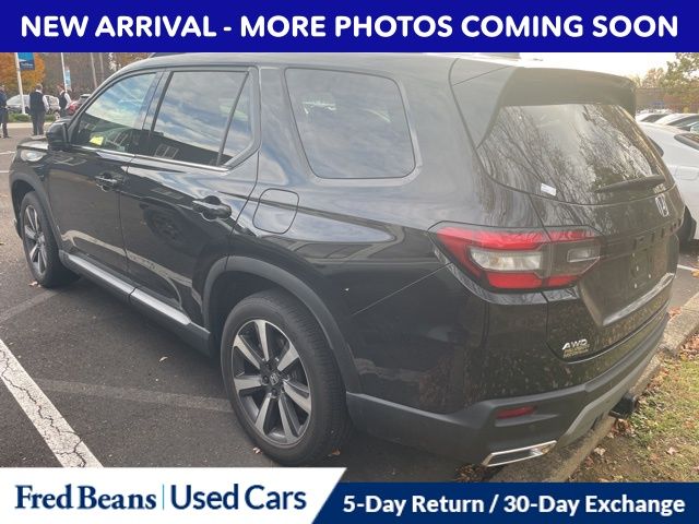 2023 Honda Pilot Elite photo 3