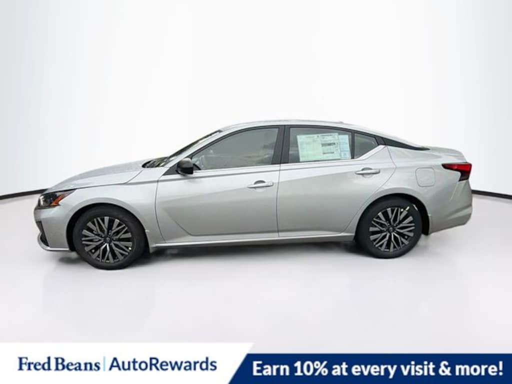 New 2026 Nissan Altima SV Sedan
