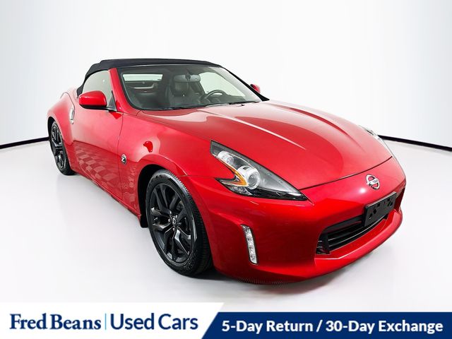 2019 Nissan 370Z Roadster Touring's photo