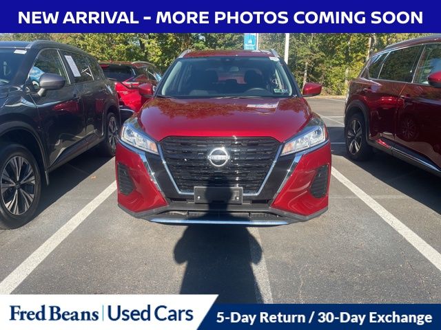 2024 Nissan Kicks SV photo 2