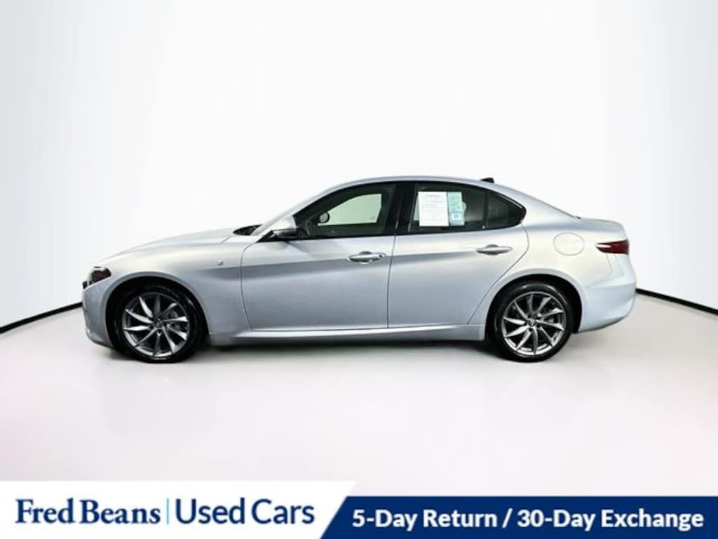 Used 2023 Alfa Romeo Giulia Ti Sedan