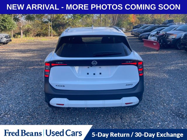 Used 2025 Nissan Kicks SV SUV