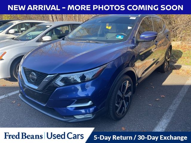 2020 Nissan Rogue Sport SL photo 2