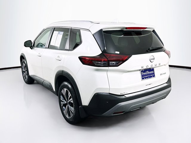 2022 Nissan Rogue SV photo 3
