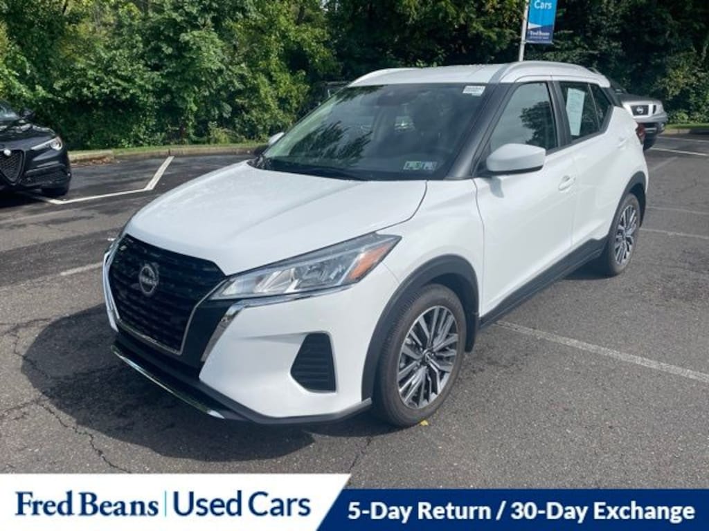 Used 2023 Nissan Kicks SV SUV