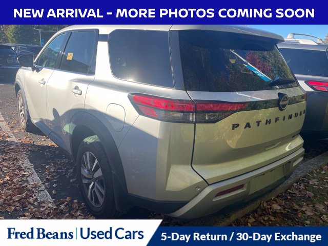 Used 2024 Nissan Pathfinder SL SUV