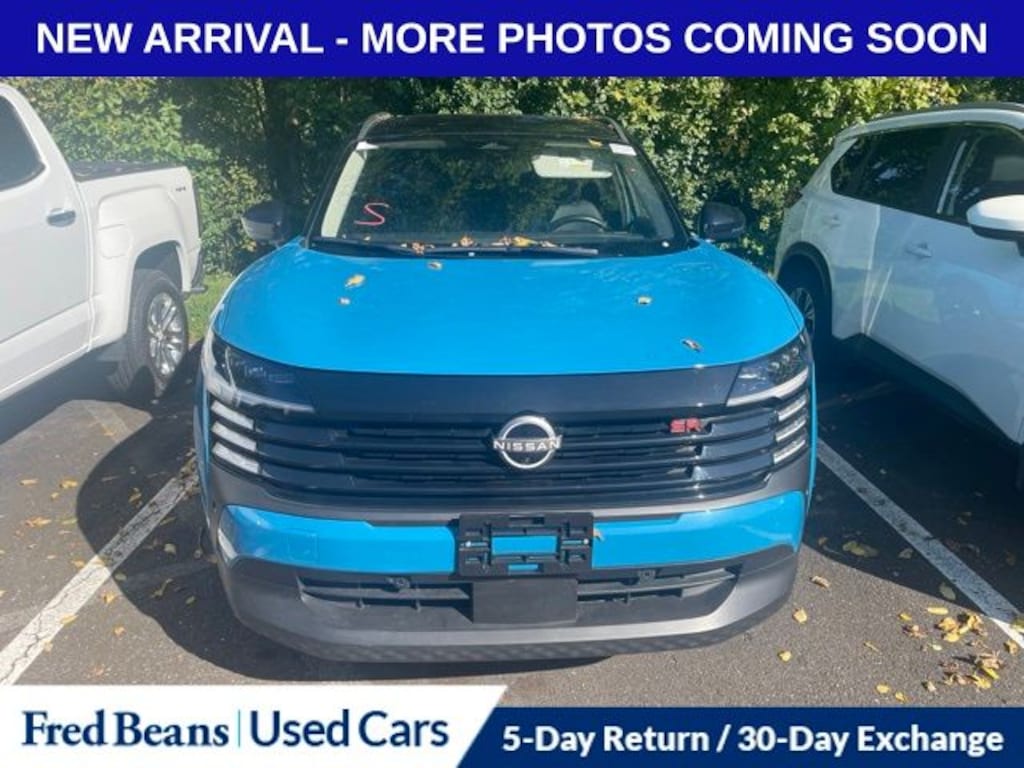 Used 2025 Nissan Kicks SR SUV