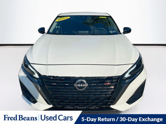 2023 Nissan Altima 2.5 SR photo 2