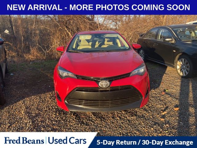 2017 Toyota Corolla L photo 2