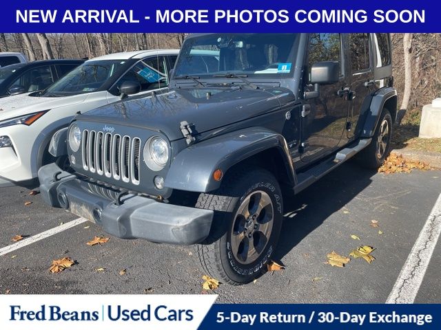 2018 Jeep Wrangler Unlimited Sahara photo 3