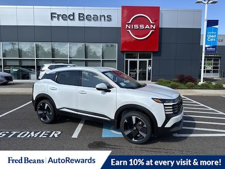 2025 Nissan Kicks SR SUV