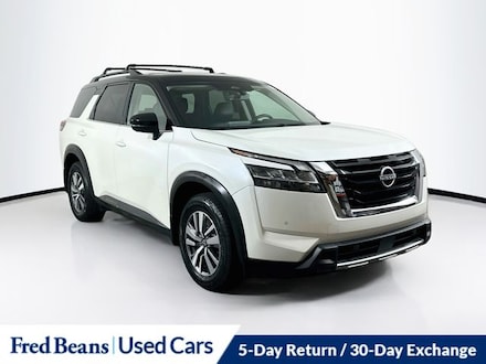 2024 Nissan Pathfinder SL