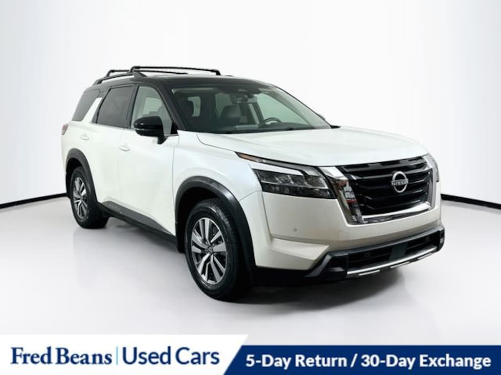 Used 2024 Nissan Pathfinder SL SUV
