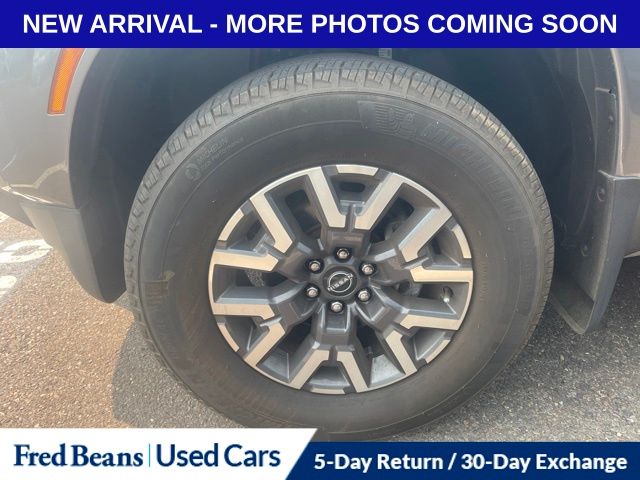 2023 Nissan Frontier SV - Photo 12