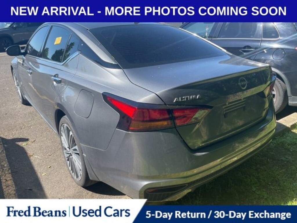 Used 2024 Nissan Altima 2.5 SL Sedan
