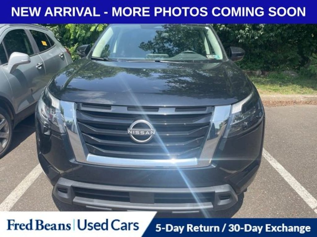 Used 2024 Nissan Pathfinder SV SUV