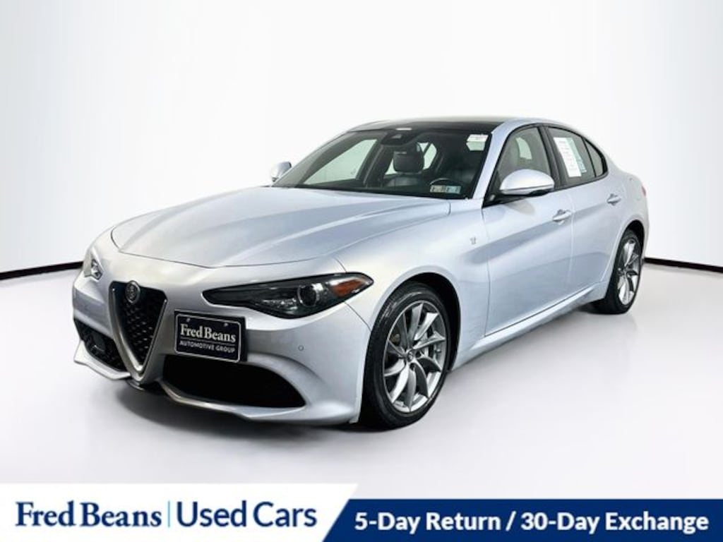 Used 2023 Alfa Romeo Giulia Ti Sedan