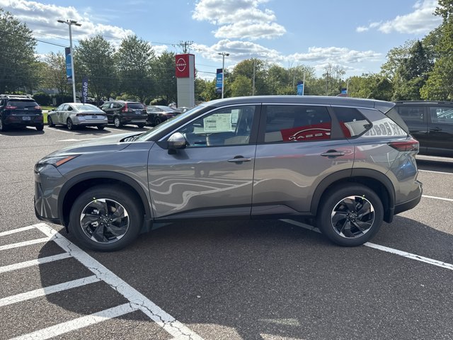 2026 Nissan Rogue SV photo 3