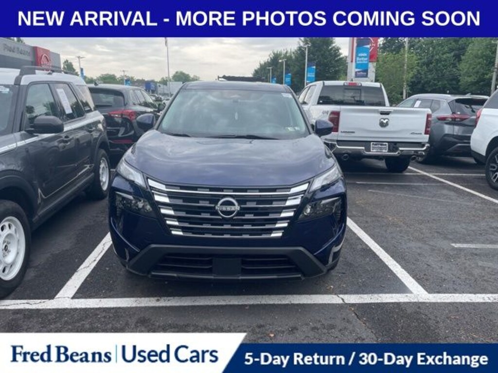 Used 2024 Nissan Rogue SV SUV
