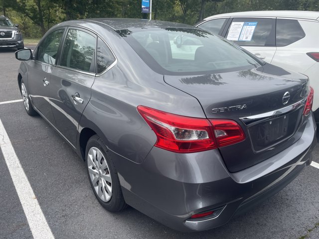 2019 Nissan Sentra S photo 4