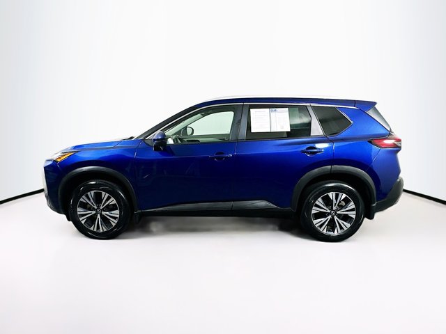 2022 Nissan Rogue SV photo 3