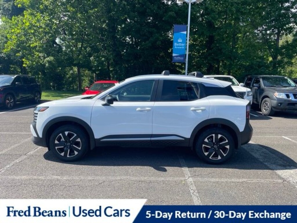 Used 2026 Nissan Kicks SV SUV