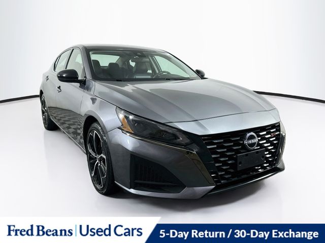2025 Nissan Altima Sedan 