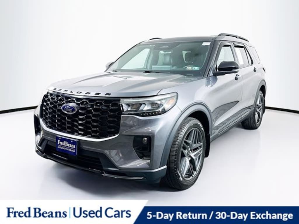 Used 2025 Ford Explorer ST-Line SUV