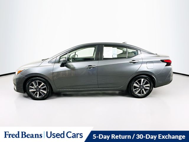 2023 Nissan Versa 1.6 SV photo 4