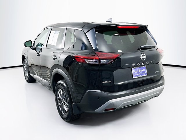 2023 Nissan Rogue S photo 3