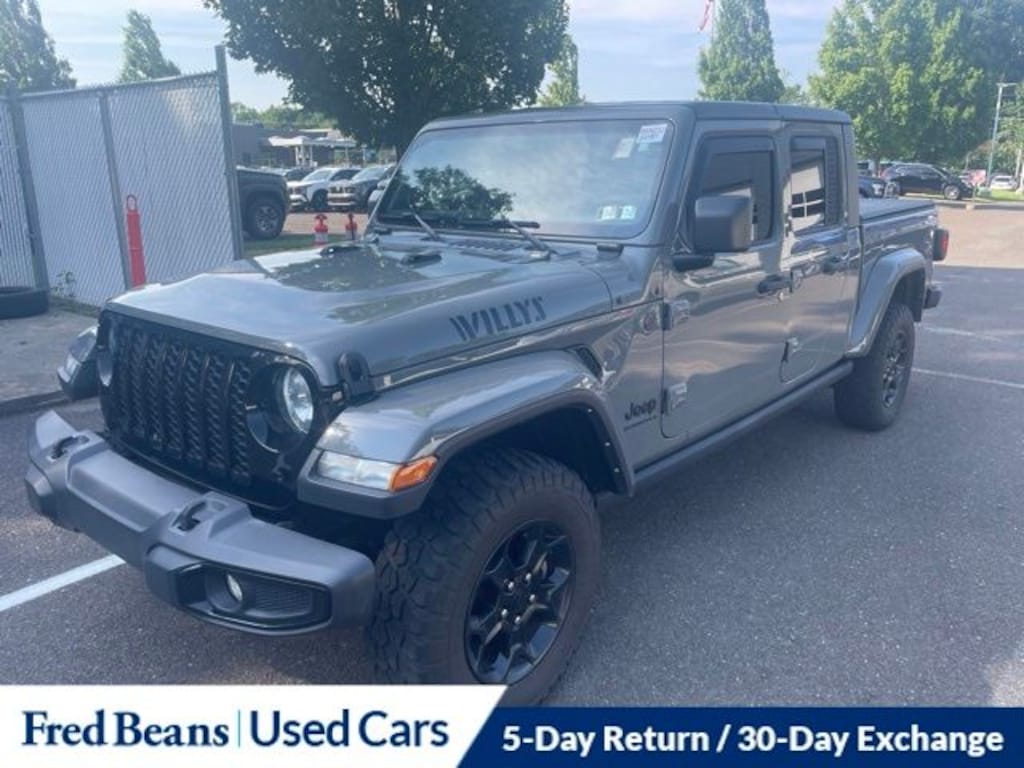 Used 2023 Jeep Gladiator Willys Truck Crew Cab