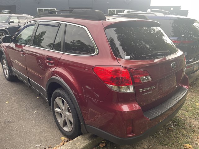 2013 Subaru Outback 2.5i Premium photo 3