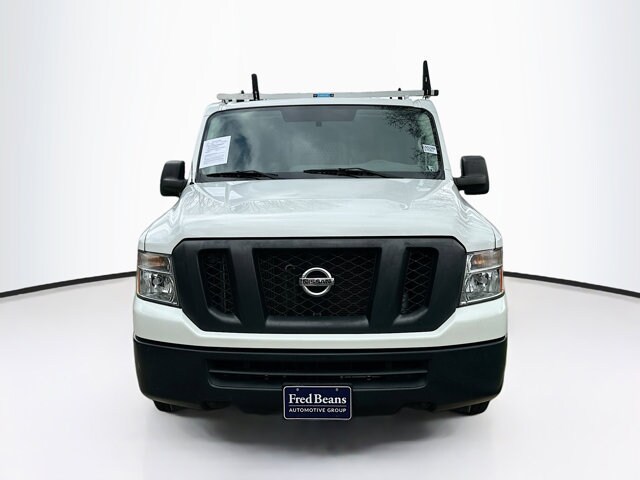 2020 Nissan NV2500 HD SV photo 2
