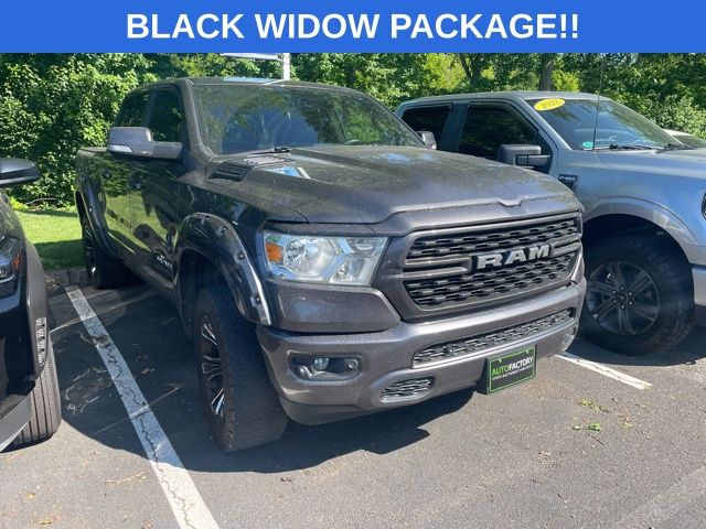 2022 RAM 1500 Big Horn/Lone Star 4x4 Crew Cab 5'7's photo