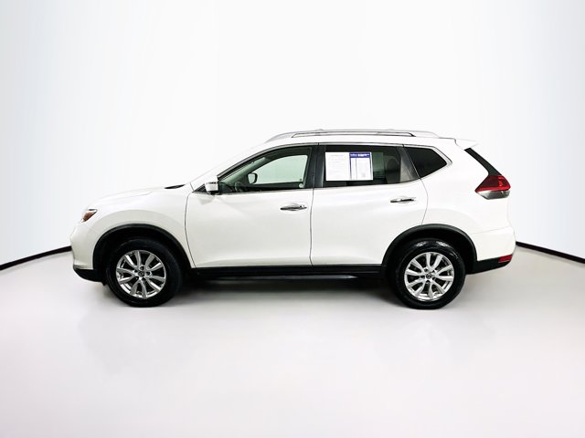 2018 Nissan Rogue SV photo 4