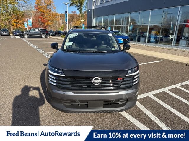 2026 Nissan Kicks SR photo 2