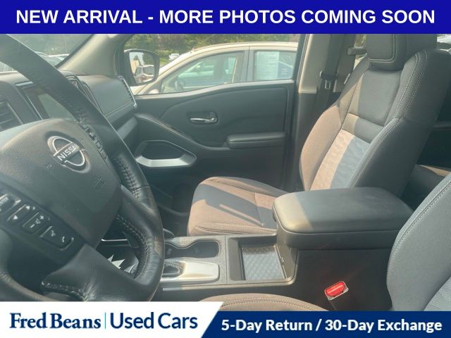2023 Nissan Frontier SV - Photo 8