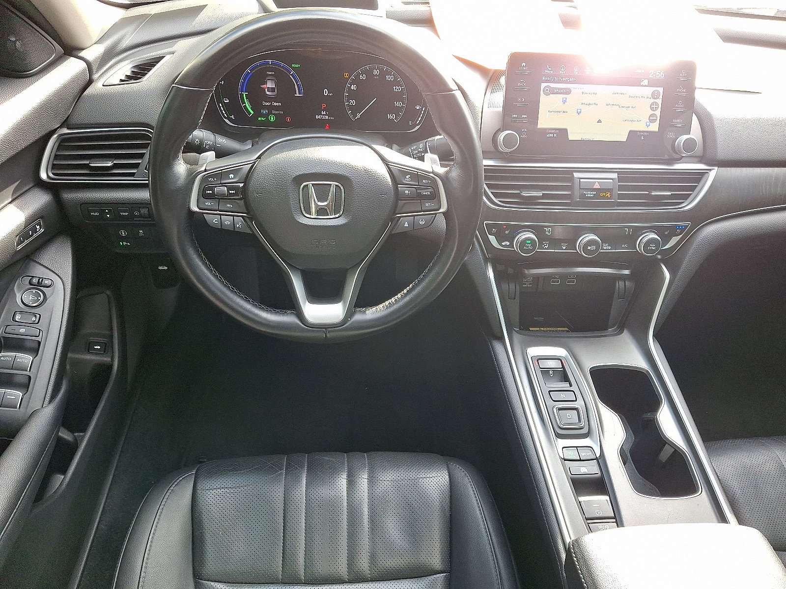 2022 Honda Accord Hybrid Touring - Photo 12