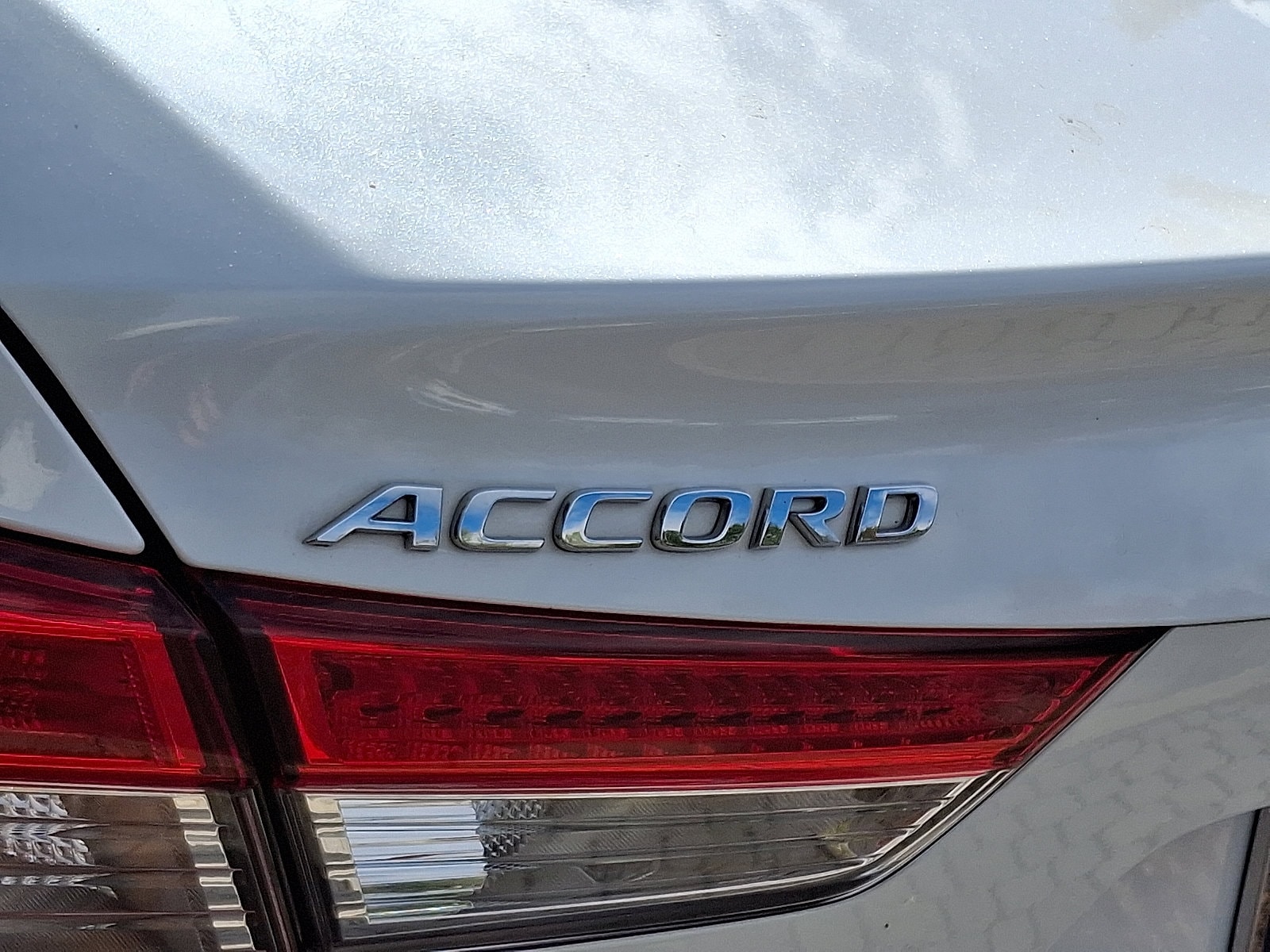 2022 Honda Accord Hybrid Touring - Photo 34