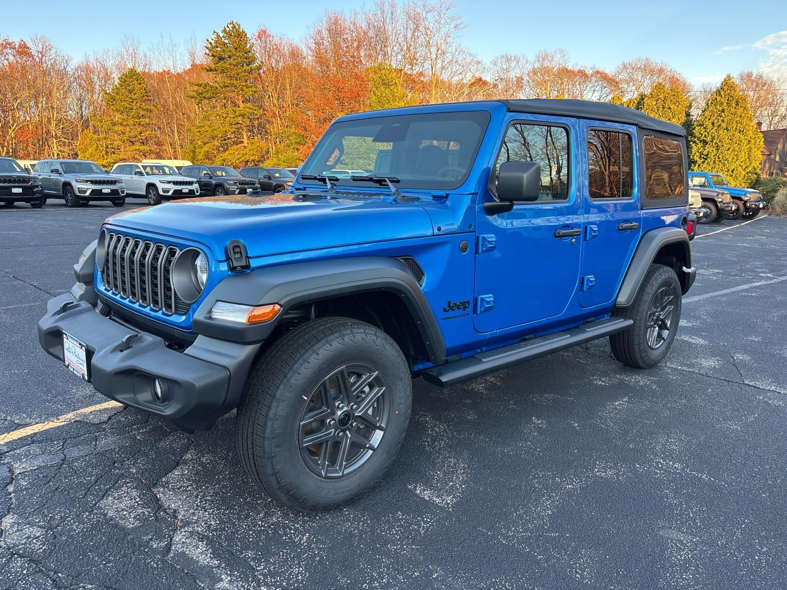 2026 Jeep Wrangler 4-Door Sport S's photo