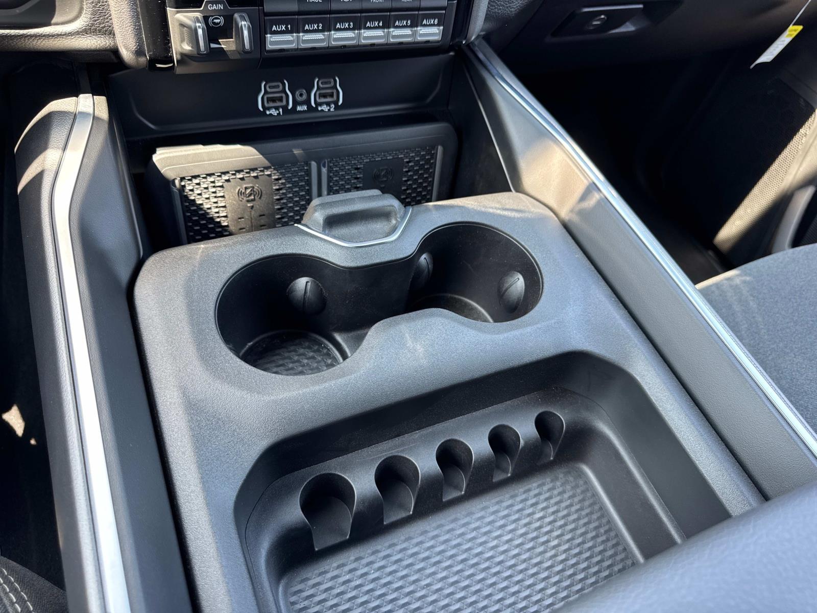 2025 RAM 2500 Big Horn - Photo 11
