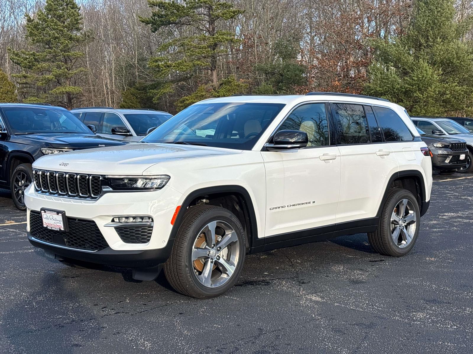 2025 Jeep Grand Cherokee Limited's photo