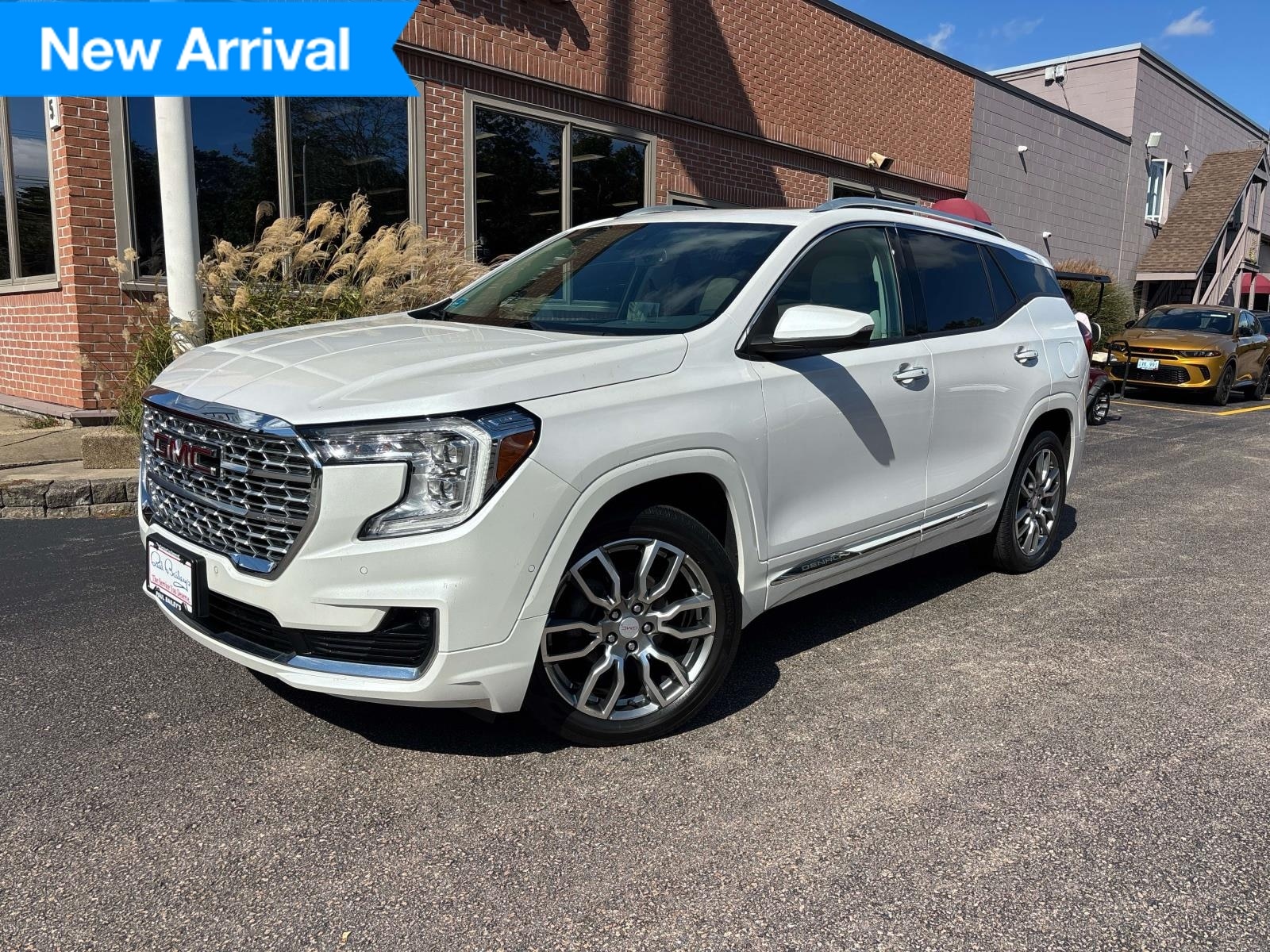 2023 GMC Terrain Denali