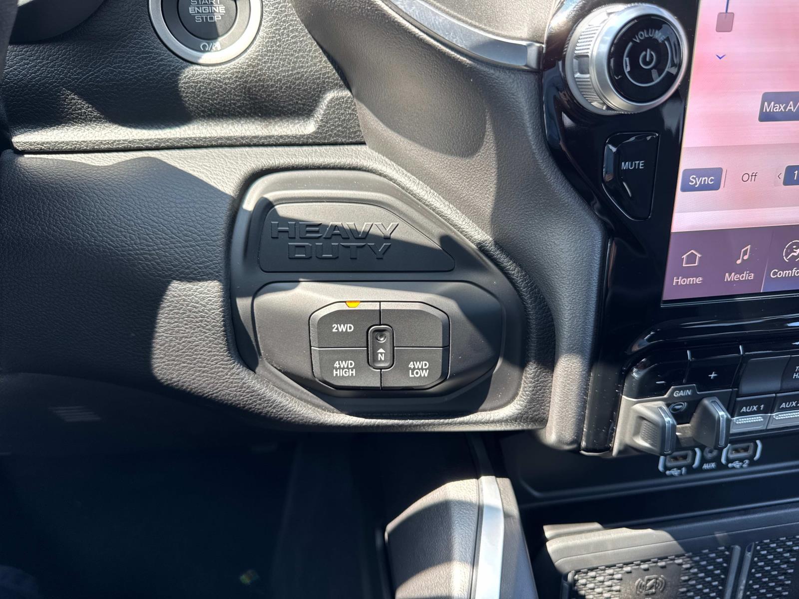 2025 RAM 2500 Big Horn - Photo 10
