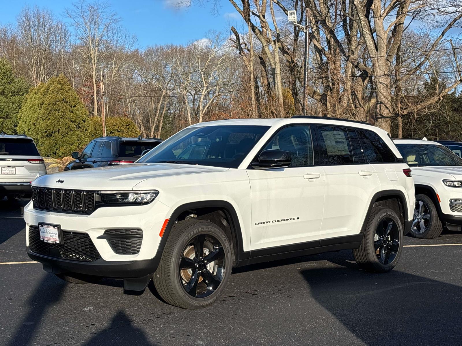 2025 Jeep Grand Cherokee Altitude's photo