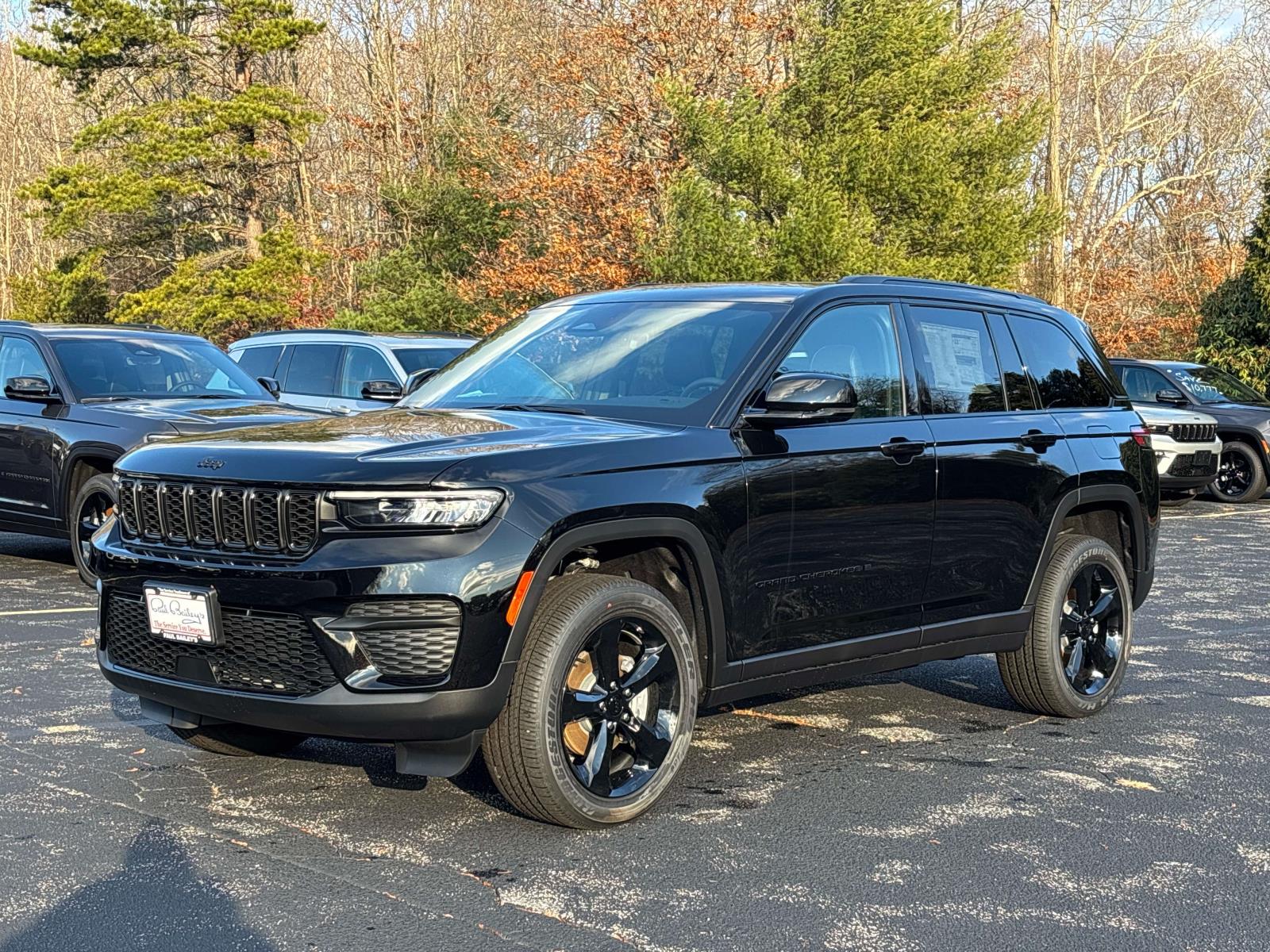 2025 Jeep Grand Cherokee Altitude's photo