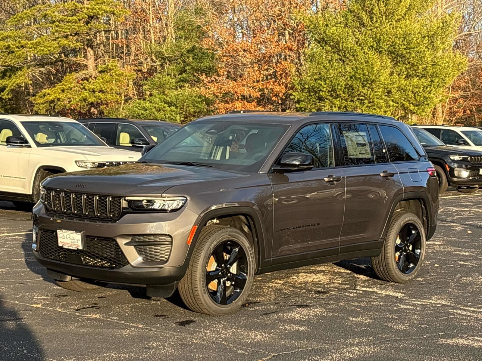 2025 Jeep Grand Cherokee Altitude's photo