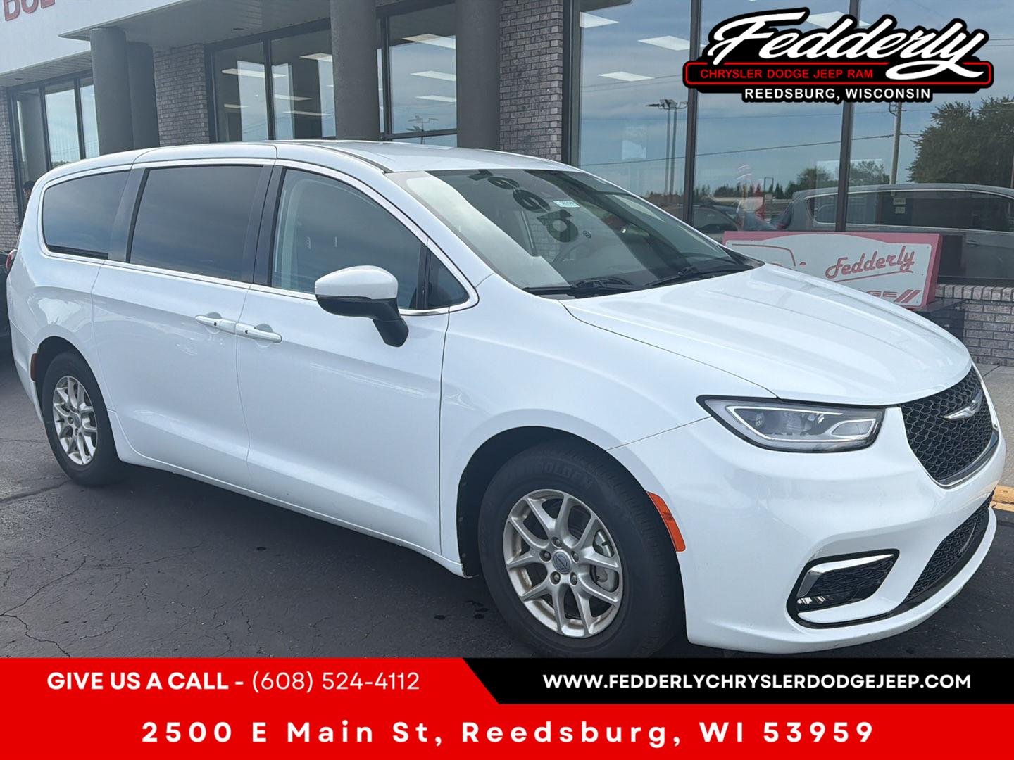 2023 Chrysler Pacifica Touring L