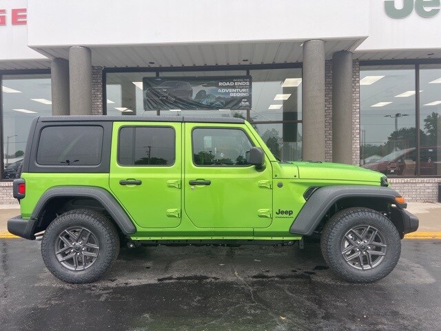 2025 Jeep Wrangler Sport S photo 2