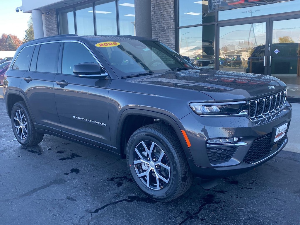 New 2025 Jeep Grand Cherokee Limited Sport Utility